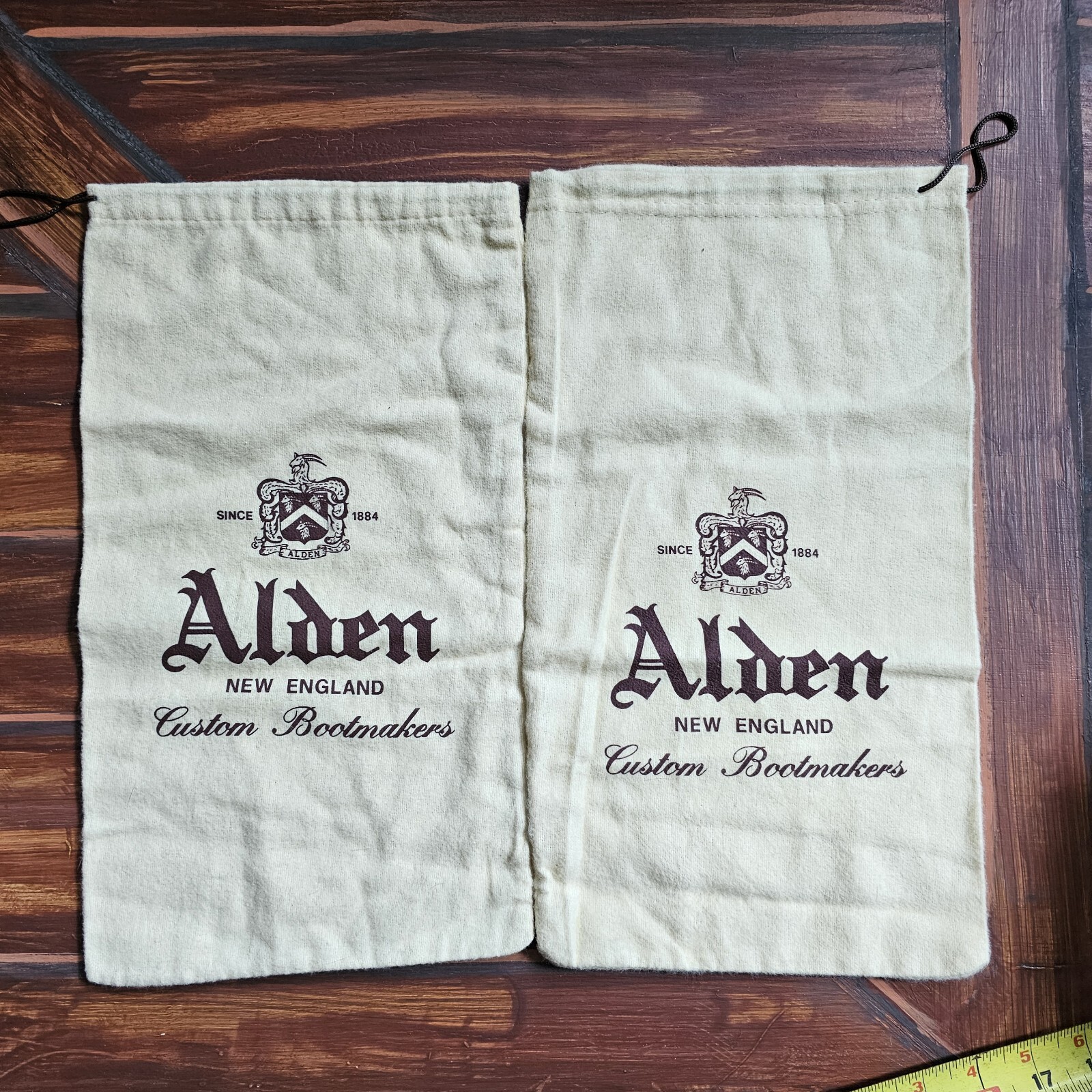 Alden New England Boot Co Shoe Bags 14x8 Felt Protective Polish Cloths One Pair