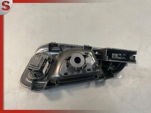 2015-2018 FORD FOCUS ST FRONT PASSENGER INTERIOR DOOR HANDLE OEM W/ LOCK SWITCH - Picture 4 of 4