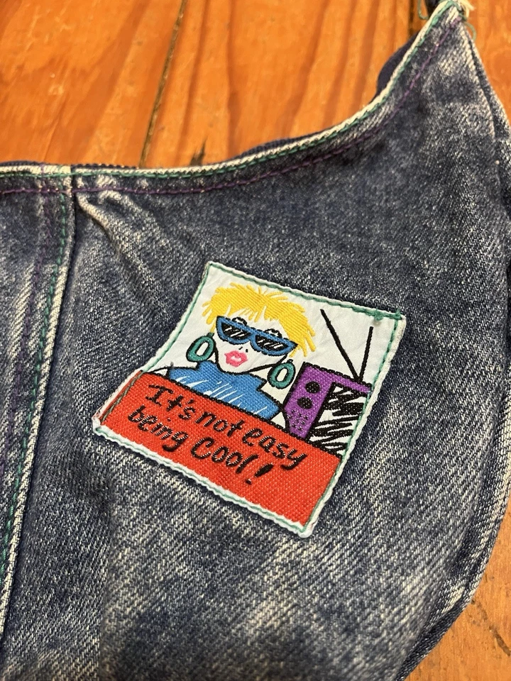 Bolso de mezclilla retro kitsch vintage años 80 parcheado lavado a la piedra Foto 3 de 4