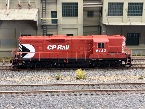 Proto 2000 HO CP  #8422 GP7 diesel locomotive 96097 DCC digitrax | Zustand: Used