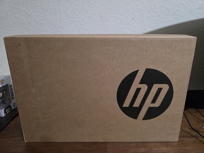 HP 17.3'' Touchscreen Laptop Intel Core 5 120U 16GB / 1TB SSD 17-cn4153cl NEW