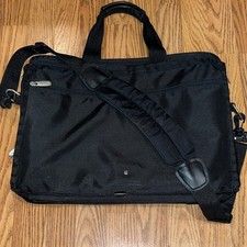 Apple 18  x 13  x 10  Laptop/ Briefcase Carry Bag Little Apple Logo AP14100