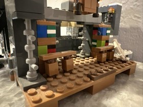 LEGO Minecraft: The End Portal (21124)