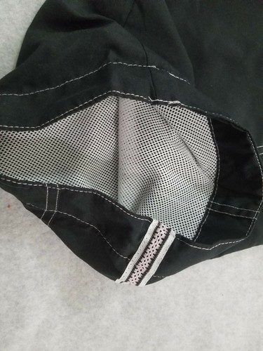 East West Windbreaker Mesh Fored Cropped Drawcord Pantalones Black XL - Imagen 4 de 8