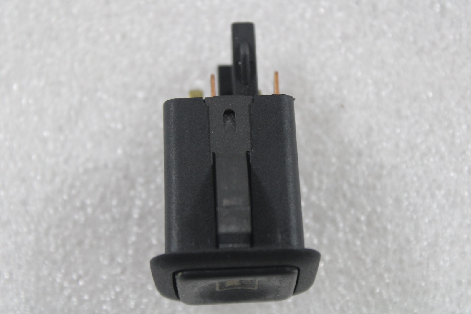 Ferrari 575, Fuel Door Switch, Used, P/N 188725