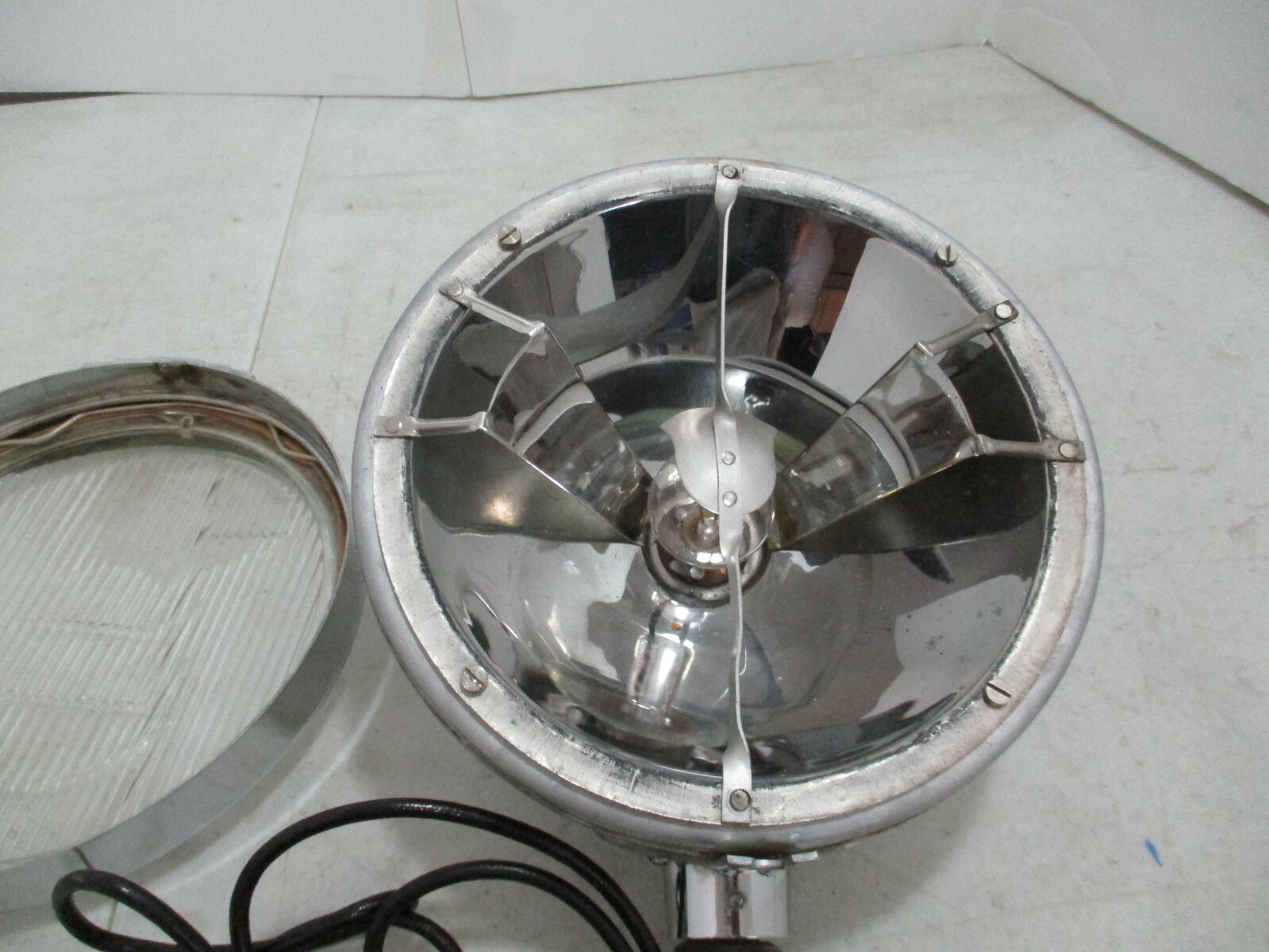 DESMOLITE spot light Rolls-Royce Phantom II 20/25 Phantom III  Bentley & Aston