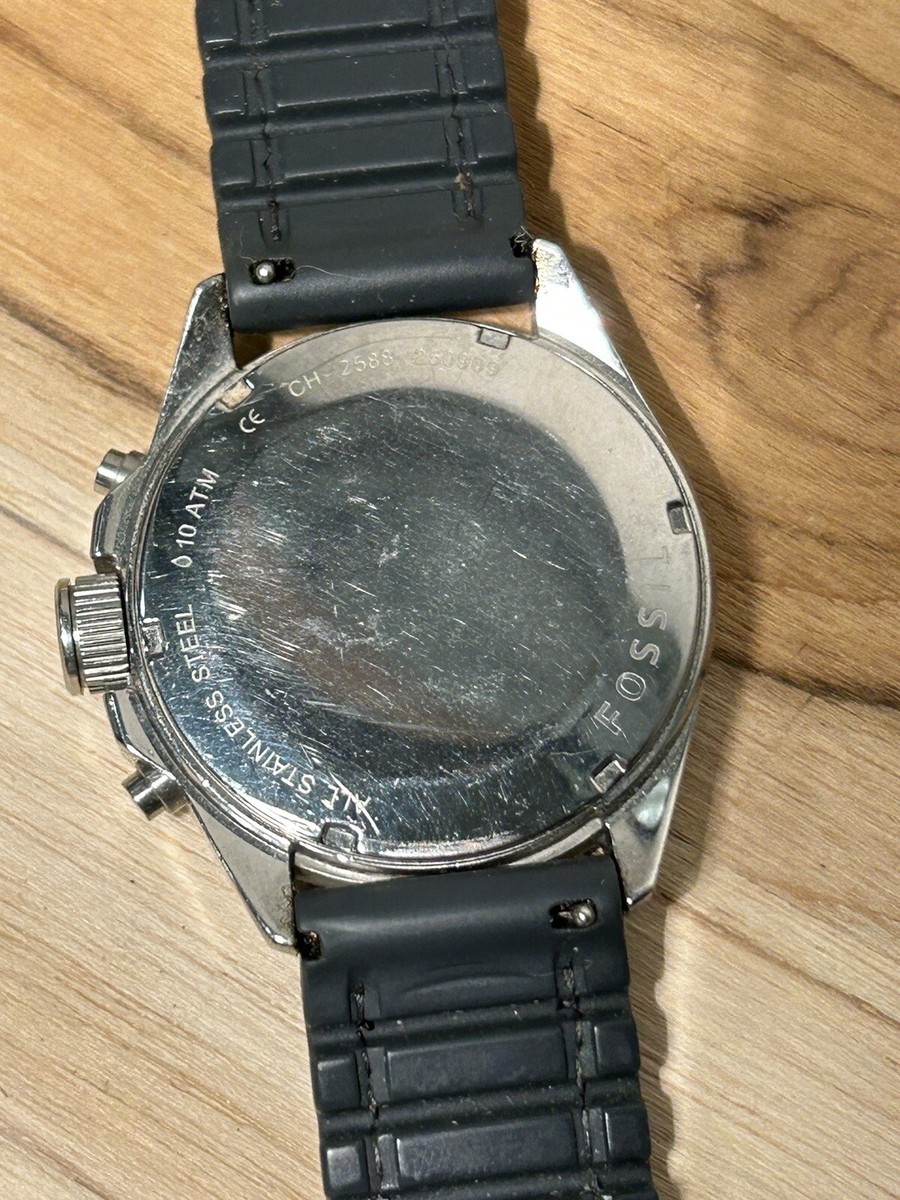 FOSSIL CH2588 CHRONOGRAPH DATE W.R. 10 ATM S/S QUARTZ MEN'S