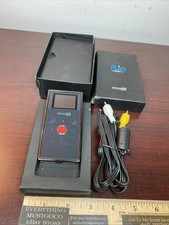 Flip Video MinoHD F460B Camcorder 60min 4 GB W/ Wire In Box BROKEN SCREEN