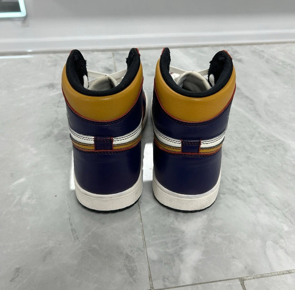 Jordan 1 Retro Alto OG Defiant SB LA a Chicago (USADO SIN CAJA) Talla-9.5M Foto 4 de 4