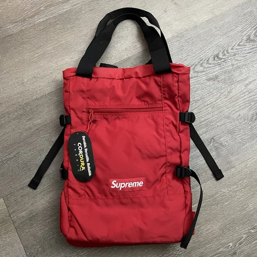 Sac à dos fourre tout Supreme SS19 neuf avec étiquette