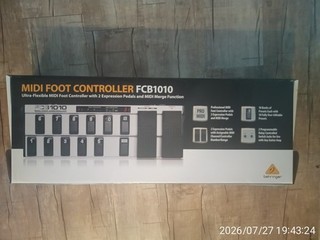 Behringer FCB1010 MIDI Fußcontroller Fußschalter Expression Pedale Softcase