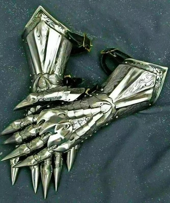 MARIYA_INSTRUMENTS Medieval gauntlet pair accents knight crusader armor steel gauntlet gloves gifts