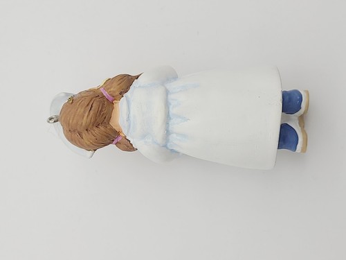 Hallmark Keepsake Ornament Little Nurse, Big Heart 2004 - Picture 3 of 10