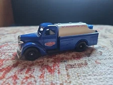 LLEDO Chevron Standard Oil 1936 Chevron Farm Delivery Truck #12 NO BOX