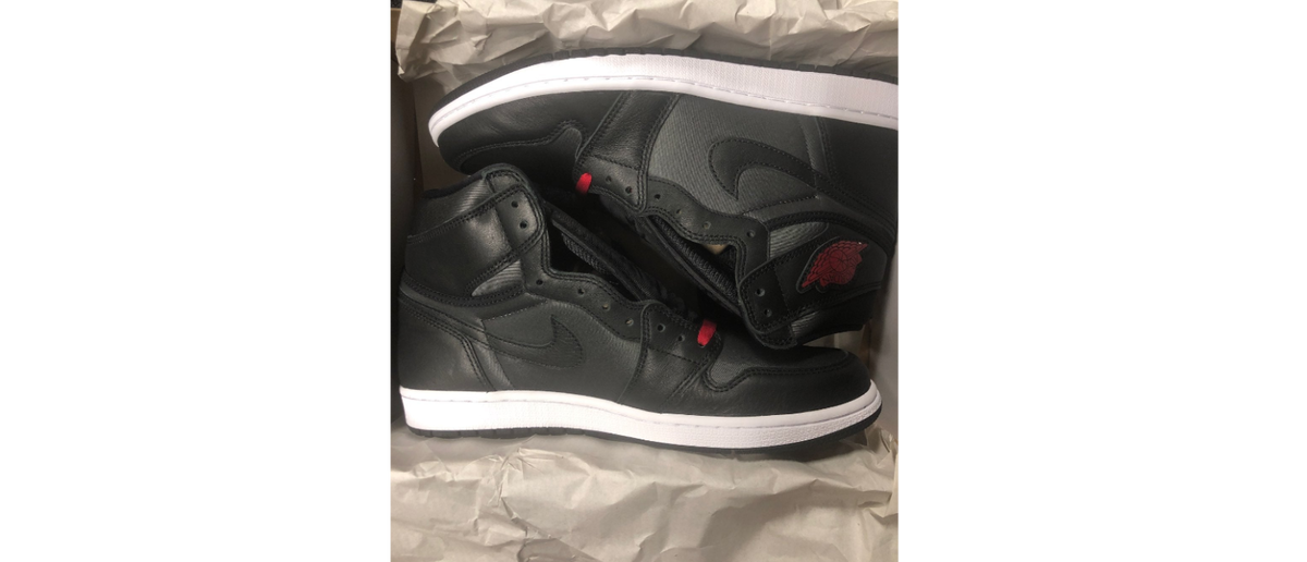 NIKE AIR JORDAN 1 RETRO HI OG BLACK GYM RED 555088-060 Mens NIKE AIR JORDAN 1 RETRO HI OG BLACK GYM RED 555088-060 Mens