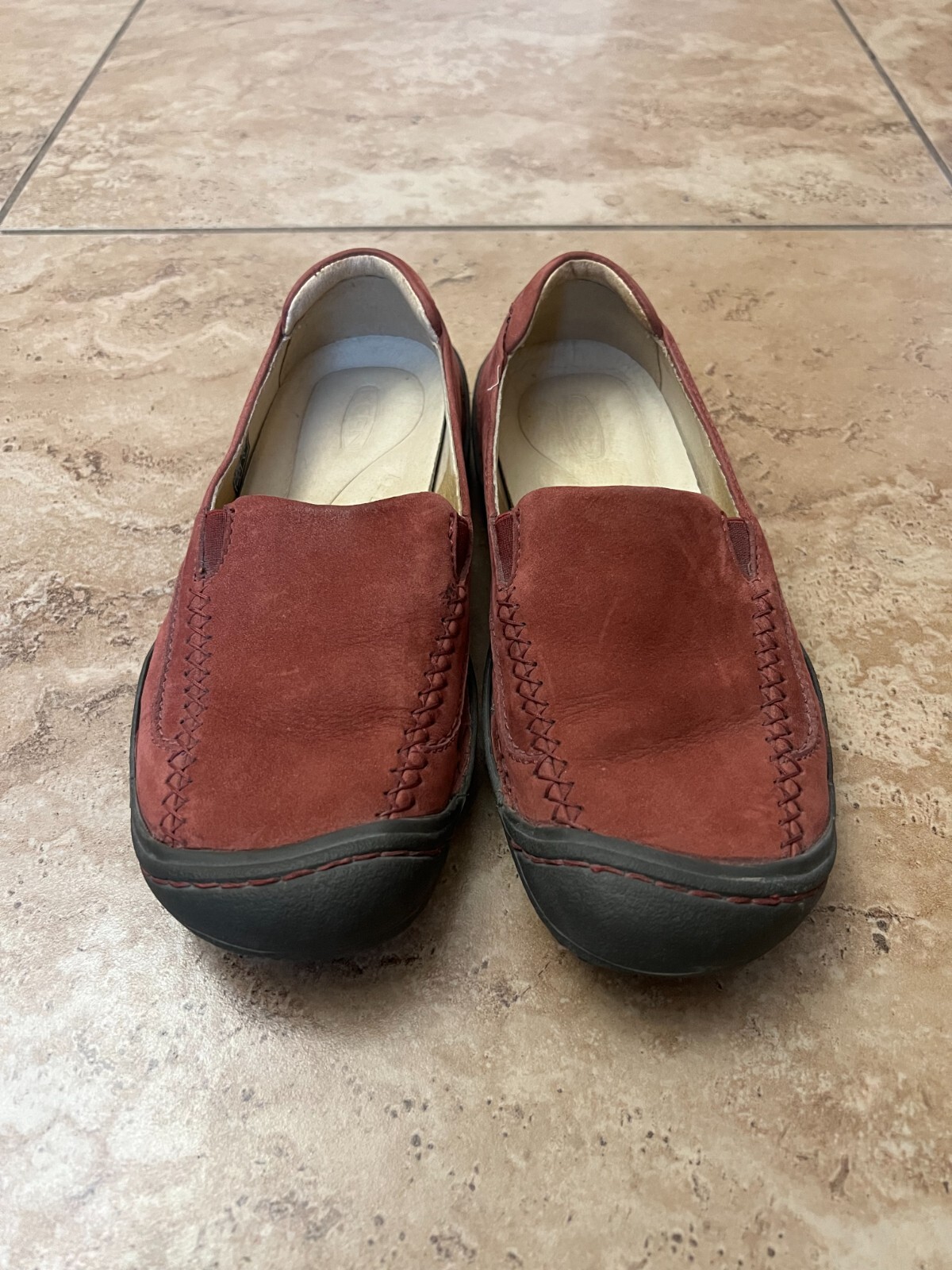 Zoccoli mocassino Keen Kaci donna rosso nabuk punta tonda scarpe comode trail 6 5