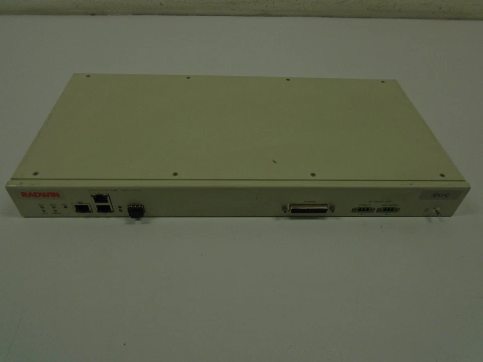 Radwin IDU-C  7200 2x GbE 10/100 BaseT with SFP Port RW-7200-2000 - Image 2 of 4