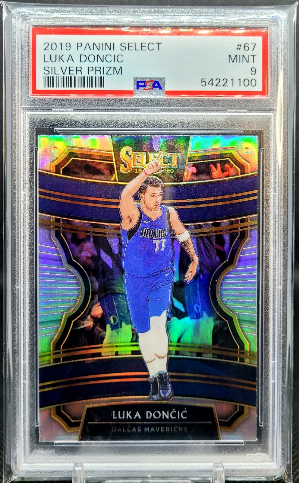 2019-20 Select Silver Prizm LUKA DONCIC #67 PSA 9 Mavericks