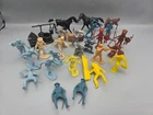 Marx 54mm Fort Apache Pioneers Lot Powder Blue Cream 7th Cavalry Boonesborough