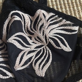 NWT Malizia by La Perla Black and Pink Embroidered Lace Bra size 36C