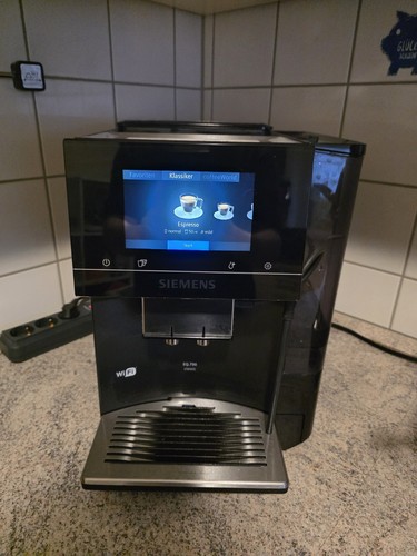 Siemens EQ.700 Classic Kaffeevollautomat Kaffeemaschine