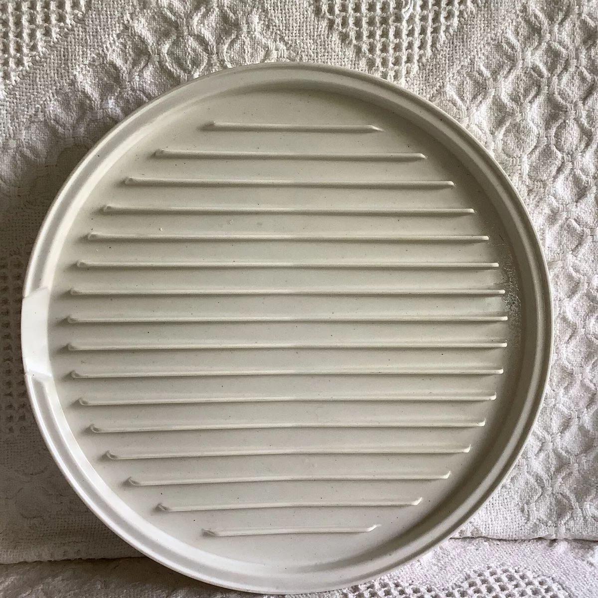 Microwave Plate Stacker - Nordic Ware