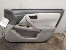 Toyota Camry LE, Front RH Door Trim Panel, 97-98, Gray, Leather, 67610-33570-G0