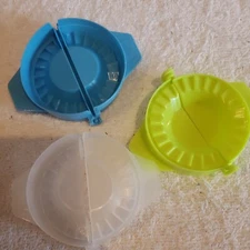 3PC Dumpling Maker Press Pastry Tool Dough Maker Kitchen Mould Empanada Pie 