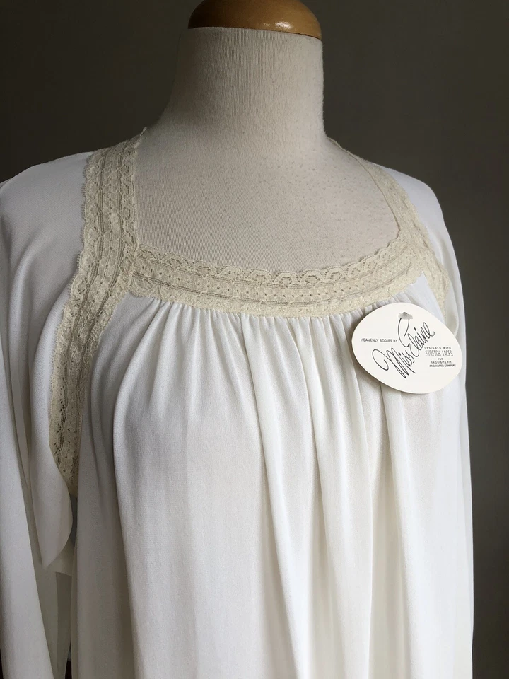 IMPRESIONANTE NUEVO CON ETIQUETAS DE COLECCIÓN MISS ELAINE Heavenly Bodies Marfil Nylon Camisón Largo L Foto 4 de 4