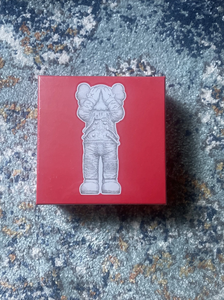 KAWS TOKYO FIRST SPACE 100 pieces Jigsaw Puzzle Exhibition Limited Rare Tokyo