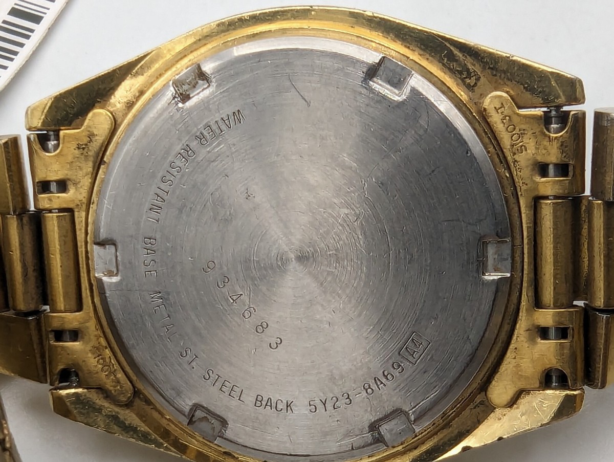 Vintage Seiko 5Y23-8A60 Men's Day Date Quartz Watch Gold Vintage Seiko 5Y23-8A60 Men's Day Date Quartz Watch Gold