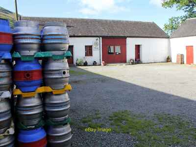 Foto 6x4 Fyne Ales Brauerei, Achadunan Estate, Glen Fyne Cairndow The ret c2011