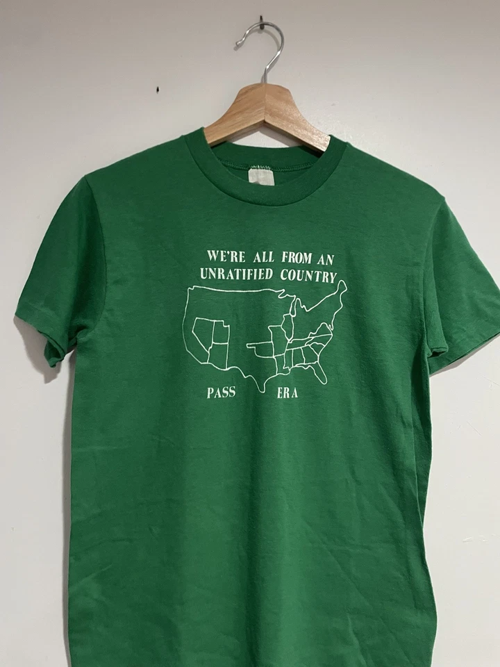 Camiseta pequeña vintage de sufragio de votación de enmienda de igualdad de derechos de los años 70 para mujer Foto 2 de 4