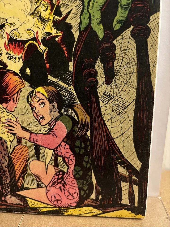 The Witching Hour #6 ¡Cubierta de aquelarre de brujas de Nick Cardy! (1969) DC Edad de Bronce Horror Foto 4 de 4