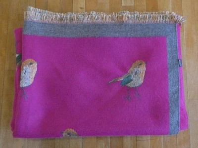 Large Women's Robin Pattern Cashmere Acrylic Mix Scarf Shawl Wrap 188cm * 65cm - Image 1 of 4