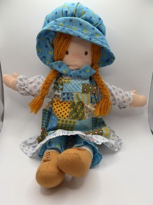 Vintage 1974 Holly Hobbie Amtoy Cloth Rag Doll Patchwork Dress Yarn Hair 13''