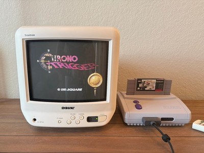Sony Trinitron KV-9PT50 9 in White CRT TV 480i NTSC Composite/Coaxial