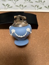 Vintage Ronson Wedgewood Blue Jasperware Ramshead Lighter