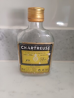 Old YELLOW CHARTREUSE liqueur father Carthusian empty bottle empty flask empty