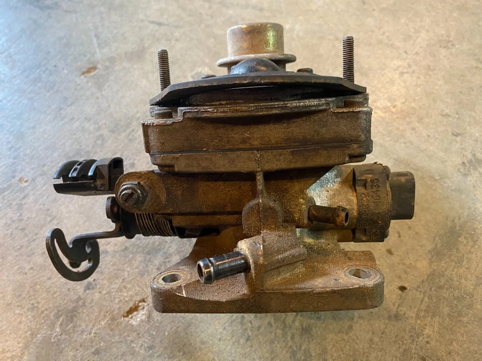 90 91 1991 Dodge Spirit Acclaim Daytona Lebaron carrocería del acelerador 5283289 envío rápido Foto 2 de 4