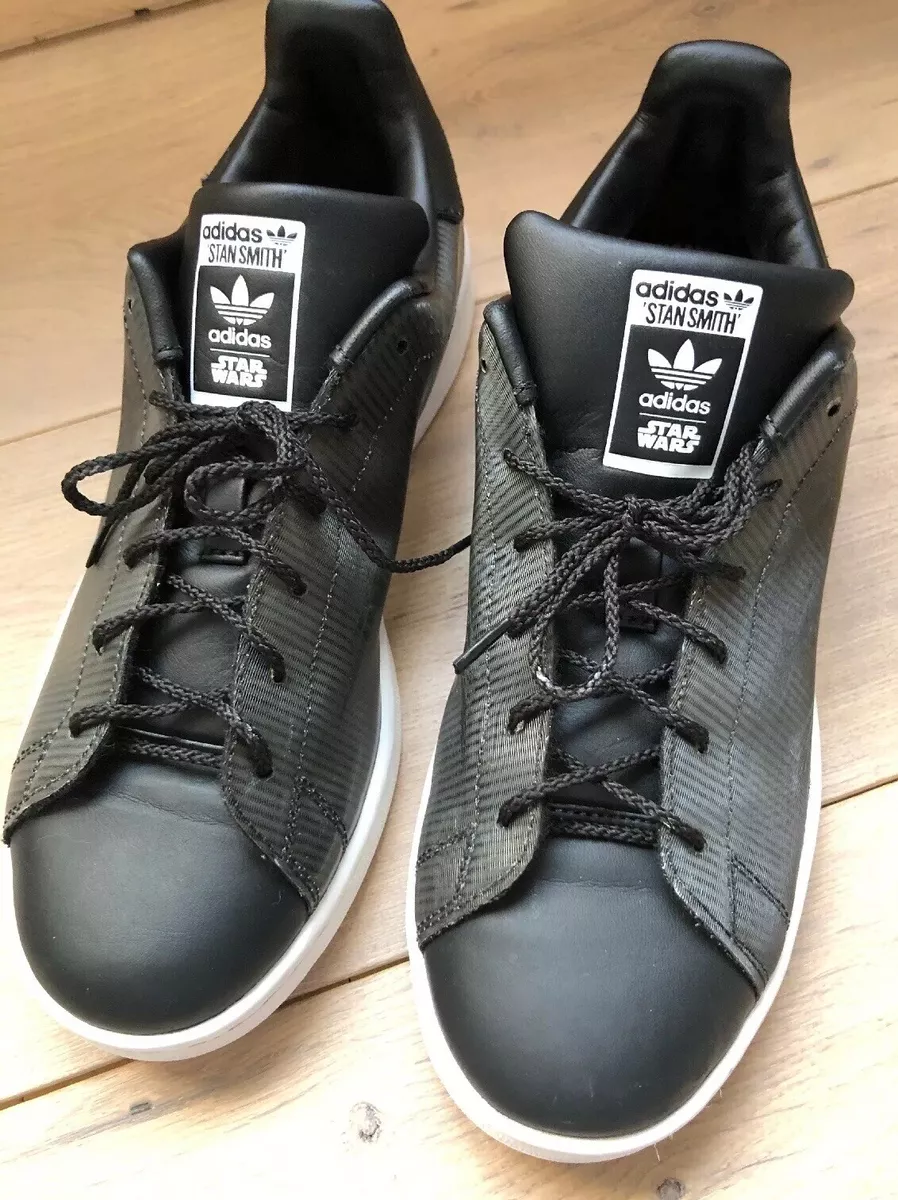 EUC ADIDAS ORIGINALS BLACK STAR WARS STAN SMITH US 6.5