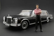 Elvis Presley Figurine for 1:18 Mercedes 600 Pullman CMC !! NO CAR !!