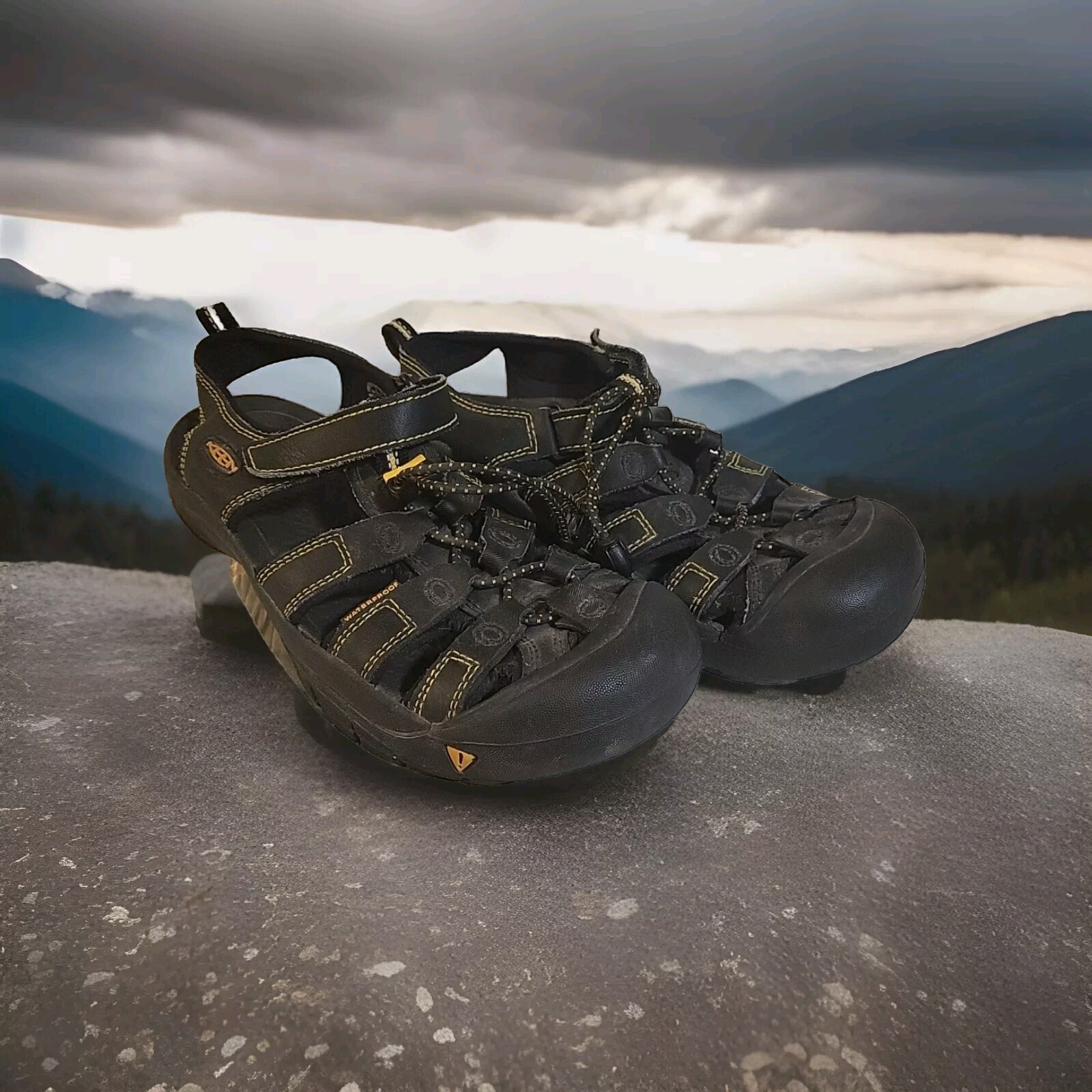Sandali KEEN donna 7 uomo 6 neri H2 punta chiusa escursionismo e acqua