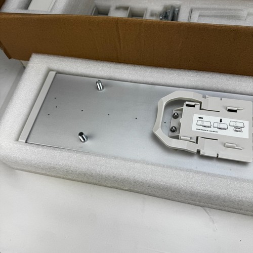 Ubiquiti airMAX 5 GHz 2x2 MIMO BaseStation Sector Antenna AM-5G19 w/ Hardware - Photo 2/11