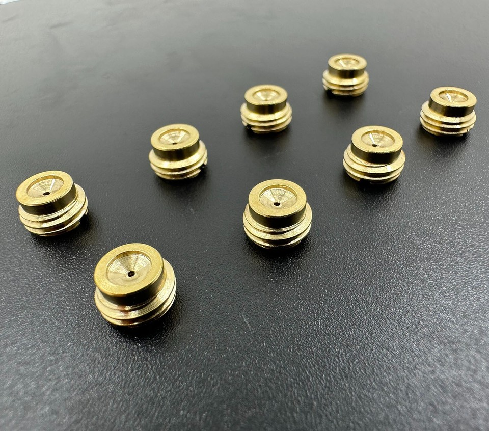 Edelbrock 12464 Edelbrock Standard Main Jets 1/4-32 Thread Jet 64 Size-0 064In Quantity-2 main image 1