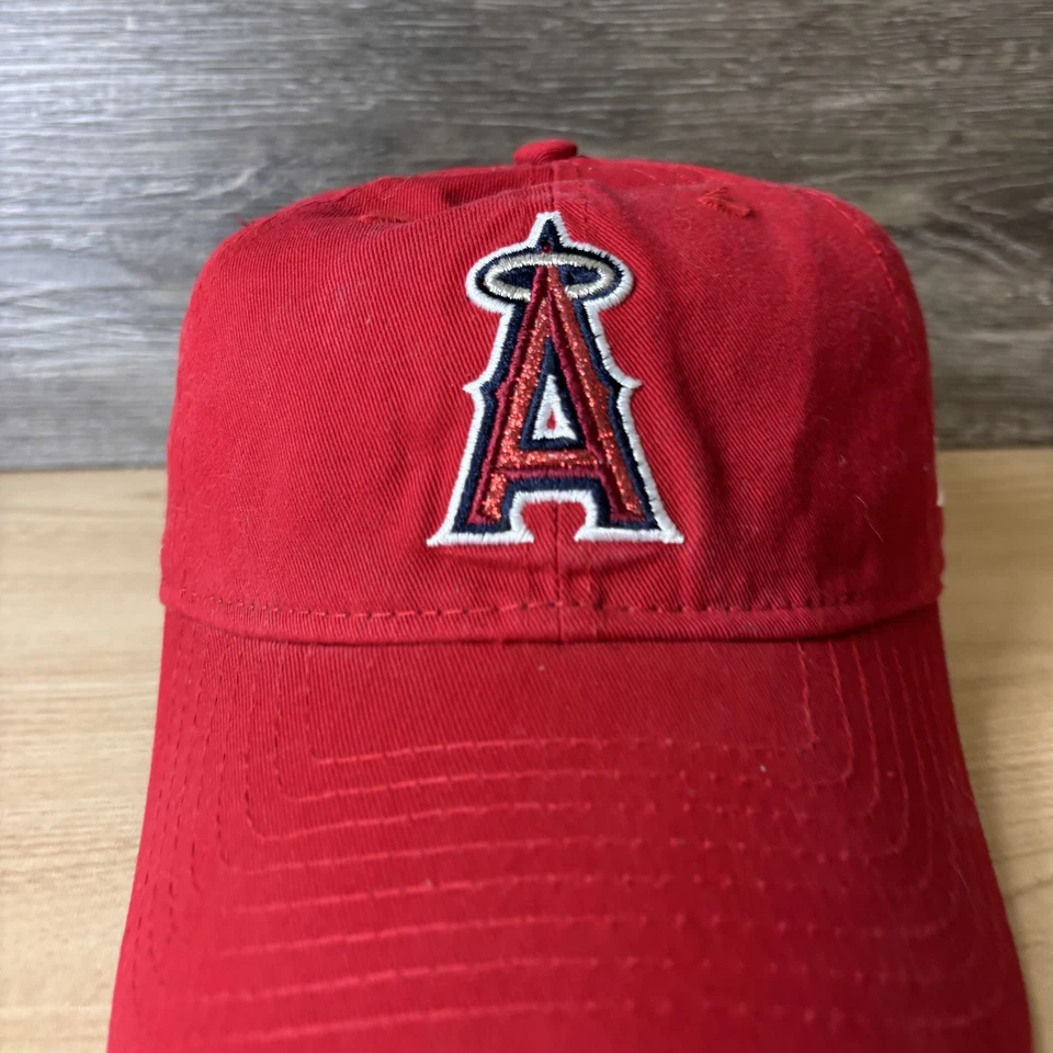 Los Angeles Angels Hat Cap Strap Back Womens Red MLB Baseball New Era 9TWENTY - Image 3 of 4
