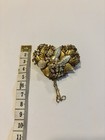 Signed Gem Art III Artisan Heart Brooch Faux Pearl Rhinestone OOAK Gold Tone Pin — photo 3