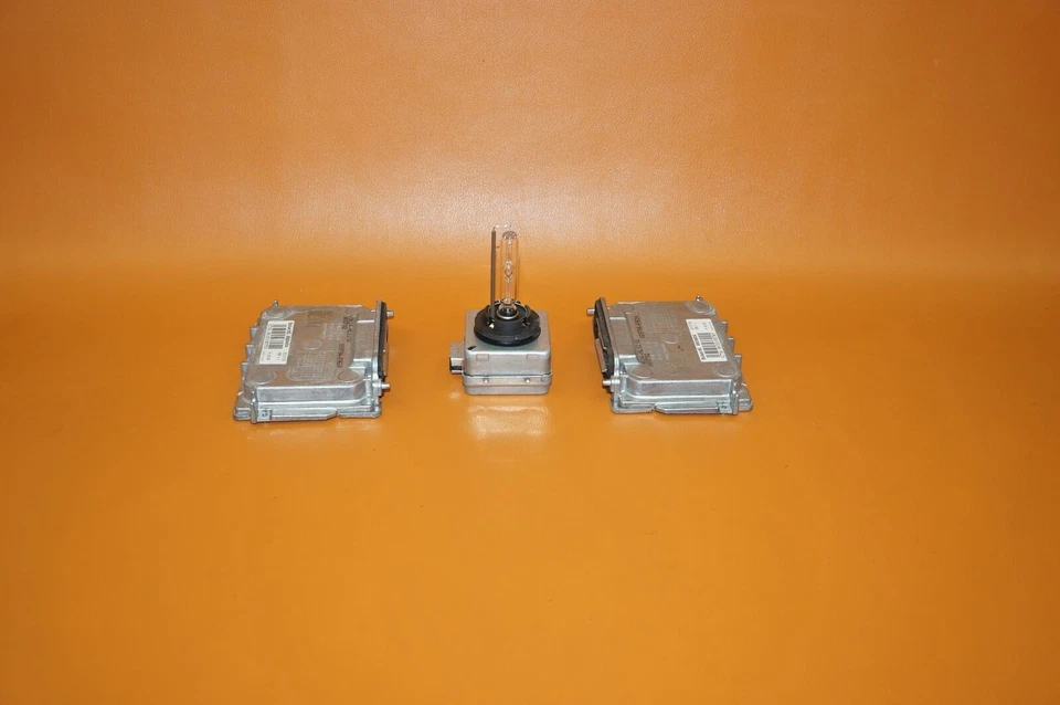 VALEO XENON BOX HEADLIGHT LED BULB UNIT 89034934 D1S 3W 66043 OEM - Image 2 of 4