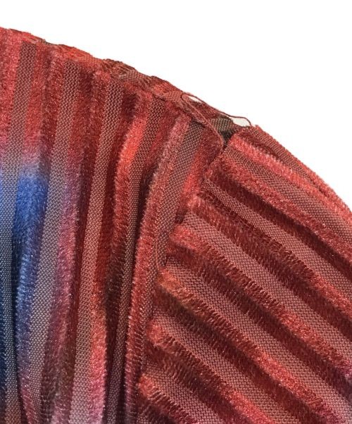 Ameri                    MILA VELOUR CUT TOP Red×… - image 7