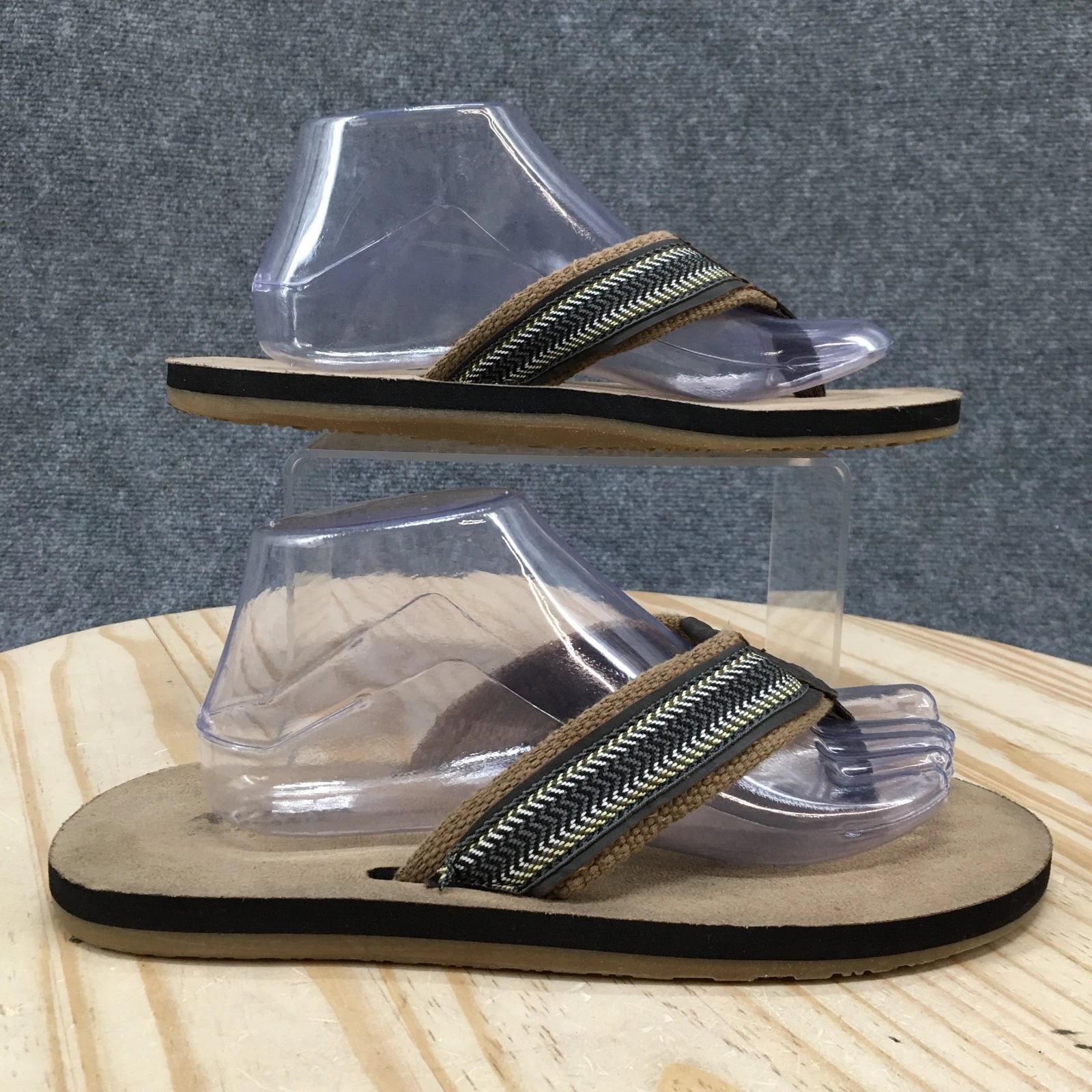 Arizona Jean Co. Sandals Mens 9 Flip Flop Toe-Post Comfort Casual Brown Black